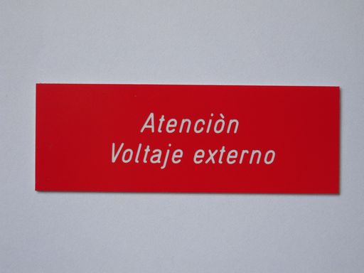 Warning plate for cubicle, red, spanish