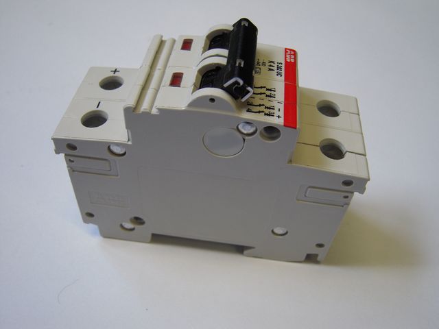 miniature circuit breaker 2-poles, 4A